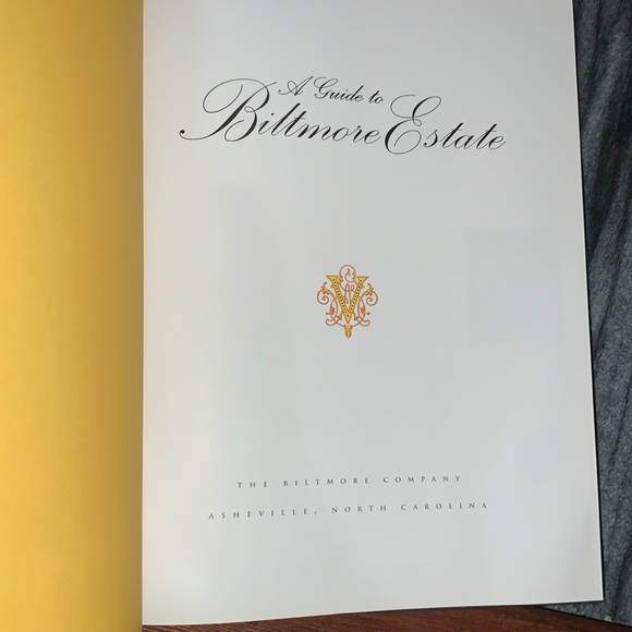 EUC Biltmore Estate coffee table book - Picture 3 of 7